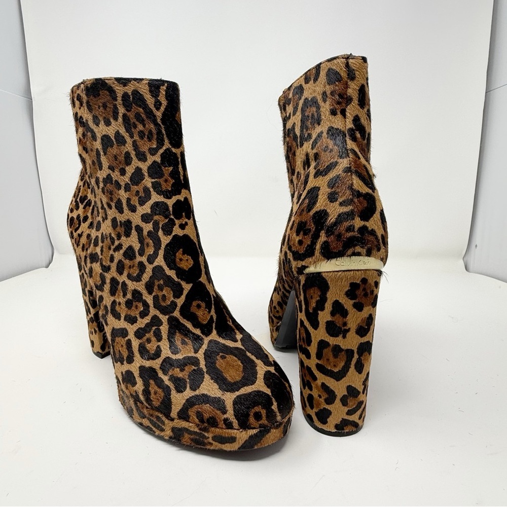 Calvin Klein women’s Martha Brown and Black  leopard ankle Heeled Boots size 9 - Picture 10 of 15